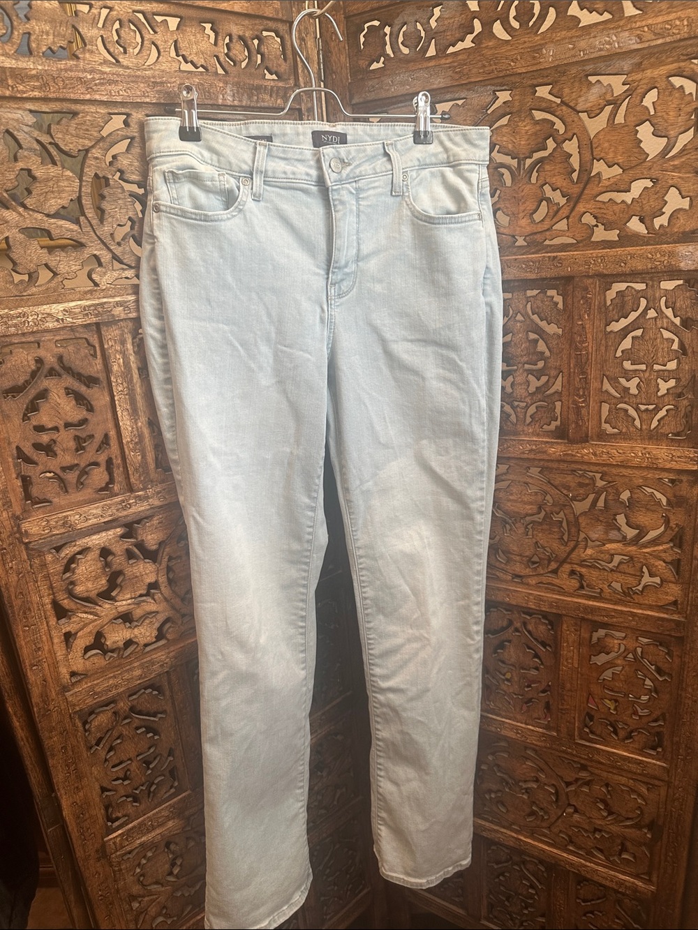 NYDJ Pale Blue Straight Leg Jeans-Marilyn style in Ocean front blue Size 8